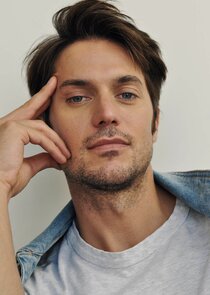 Lucas Bravo