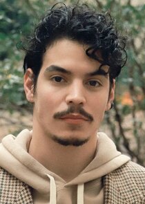 Aaron Dominguez